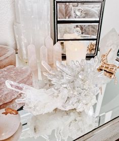 Decorating With Crystals And Stones, Decorating With Crystals, Crystal Styling, Amethyst Decor, Crystals For Sleep, Crystal Room Decor, Crystal Room, Healing Room, Catholic Decor