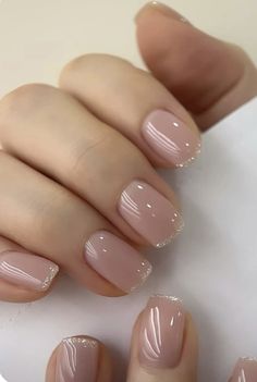 Summer Nail 2024 Trends Short Nails, Natural Look Nails Gel, Nails 2024 Natural, Trendy Spring Nails 2024 Square, Nail Designs For Very Short Nails, Korean Manicure Aesthetic, Dipped Nails Ideas Spring 2024, Simple Spring Nail Ideas 2024, Spring Nail Art 2024 Short