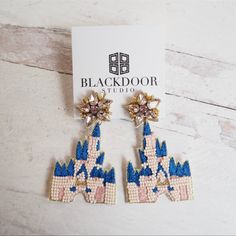 Every Girls Needs Her Castle! Post Back. Lightweight. Disney Beaded Earrings, Disney Clothing, Disney Earrings, Vintage Gold Earrings, Beaded Earrings Native, Hand Beaded Embroidery, Beaded Earrings Diy, Vintage American Flag, Gold Leaf Earrings