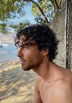 Greek Curls Men, Mid Length Curly Hair Men, Medium Curly Hair Men, Curly Hair Cuts Men, Curly Hair Styles Men, Curly Haircut Men, Curly Hair Guys, Mens Curly Hairstyles, Men Perm