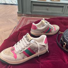 Gucci Screener Sneaker Purchased In The Gucci Store. Comes With The Additional Pink Laces, Bag, Box & Receipt! Only A Few Months Old. Will Fit A 6.5 /7. Gucci Screener, Gucci Store, Shoes Gucci, Gucci Shoes, Pink Lace, Size 6, Gucci, Women Shoes, Sneakers