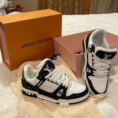 New In Box With Dusters. These Have Been Stored In A Safe Since Last Christmas. Black And White Def Can Be Unisex. Comes With Gift Box! Perfect Gift. I Believe These To Be A Us Men's 10/10.5 But Louis Sizing Is Odd So I Included A Heel To Toe Measurement To Ensure Proper Sizing For Your Purchase:) Heel To Toes Is About 11.5/12 Inches Christmas Black And White, Louis Vuitton Gifts, Louis Vuitton Sneakers, Shoes Retro, Lv Shoes, Girly Bags, Christmas Black, Dusters