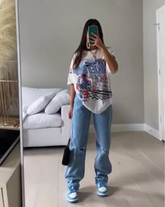 Baggy Outfits, Baggy Outfit Ideas, Streetwear Inspo, Baggy Style, Baggy Clothes, College Fits, Tomboy Style Outfits, Outfit Jeans, Chill Outfits