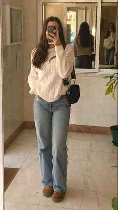 College Girl Fall Outfits, Cute Study Outfits Winter, Fashion For Brunettes Outfits, Shein Outfits For Fall, Fall Outfits Women For School, Movie Watching Outfit, College Outfits Asethic, Neutral College Outfits, Clean Outfit Aesthetic Winter