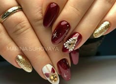 Xmas Nail Art, Christmas Nails Easy, Christmas Gel Nails, Christmas Nails Acrylic, Shellac Nails, Xmas Nails, Gel Nail Designs, Fancy Nails, Creative Nails