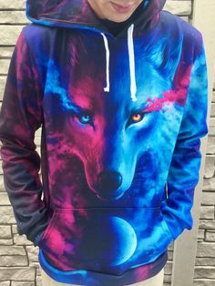 #buzos! #buzosconlobos #lobos #lomas Galaxy Wolf, Galaxy Outfit, Galaxy Hoodie, Wolf Hoodie, Stylish Hoodies, A Wolf, Teenager Outfits, Hoodie Fashion