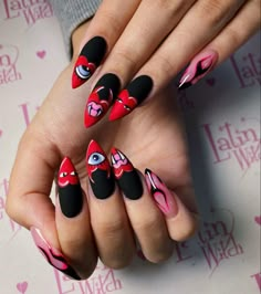 Grungy Valentines Nails, Goth Valentine Nails, Edgy Halloween Nails, Goth Valentines Nails, Edgy Almond Nails, Edgy Valentines Nails, Edgy Nail Ideas