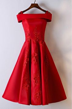 Shop Gorgeous Red Off Shoulder A Line Lace Party Dress online. SheProm offers formal, party, casual & more style dresses to fit your special occasions. Lengha Dress, Off Shoulder Party Dress, Dresses With Ruffles, Cheap Cocktail Dresses, Lace Party Dress, Gala Outfit, Homecoming Dresses Lace, Cocktail Dresses Online, Red Homecoming Dresses