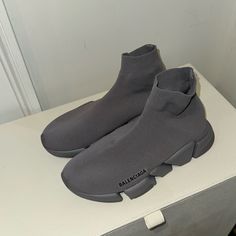 Brand New, Never Worn, 100% Authentic Balenciaga Men, Speed Trainers Gray Size 41 A.K.A. 8 Men, Women Size 9 Prices Are Firm. Balenciaga Speed Trainer Outfit Men, Balenciaga Speed Trainer Outfit, Speed Trainer Outfit, New Balenciaga Sneakers, Tenis Balenciaga, Balenciaga Shoes Track, Grey Balenciaga, Grey Balenciaga Track Sneakers, Balenciaga 3xl Sneaker