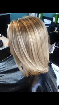 Blonde Hair Inspiration, Blonde Hair Shades, Blonde Hair Looks, Blonde Hair With Highlights, Penteado Cabelo Curto, Hair Shades, Long Blonde, Hair Color And Cut, Long Blonde Hair