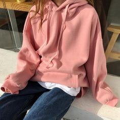 Aesthetic Monochrome Hoodie Pink Hoodie Outfit, Summer Y2k Outfits, Boogzel Apparel, Sweatshirts Aesthetic, Kawaii Hoodie, Trendy Tank Tops, Pastel Goth Fashion, Hoodie Aesthetic, Y2k Shorts