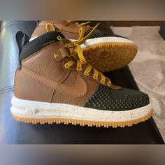 Worn Only Once. Like New Condition. Nike Lunar Force 1 Duckboot, Lunar Force 1 Duckboot, Nike Lunar Force, Nike Brown, Nike Lunar, Duck Boots, Shoes Nike, Mens Shoes Sneakers, Men's Nike