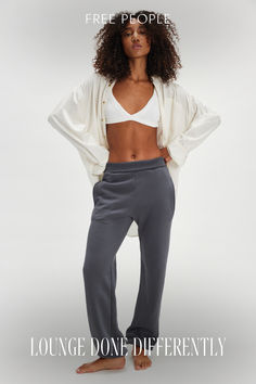 Relaxed Straight Leg Sweatpants With Ribbed Waistband, Athleisure Straight Leg Sweatpants For Relaxation, Loose Fit Sweatpants With Straight Hem For Loungewear, Relaxed Fit Straight Joggers With Ribbed Cuffs, Loungewear Sweatpants With Comfort Waistband, Loungewear Joggers With Comfort Waistband, Relaxed Straight Hem Joggers For Loungewear, Loungewear Joggers With Comfort Waistband And Straight Hem, Relaxed Joggers With Straight Hem For Loungewear