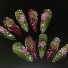 Lotus press-on nails Khmer Aesthetic, Lotus Flower Nails, Nails Board, Shape Nails, Pretty Nail Designs, Coffin Shape, Nail Sets, Kawaii Nails