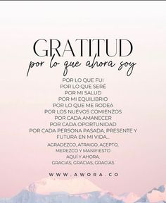 a poster with the words gratitud written in spanish and english on it