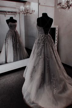 Black Wedding Gowns, Grey Wedding Dress, Grey Prom Dress, Dark Wedding, Dream Wedding Ideas Dresses, Prom Dress Inspiration, Cute Prom Dresses, Pretty Prom Dresses, Fairytale Dress