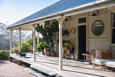 A Country Queenslander Relocated To Maleny Timber Sliding Doors, Queenslander Renovation, Stone Benchtop, Mcm House, Homes To Love, Cottage Renovation