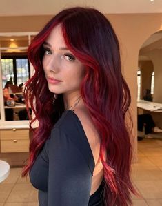 Dark Red Hair With Bright Red Money Piece, Red Hair With Natural Roots, Rich Hair Color Ideas, Cola Cherry Hair, Cola Red Hair, Burgundy Money Piece Hair, Cherry Cola Red Hair, Unique Hair