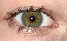 Pretty Eye Colors, Central Heterochromia, Pretty Eyes Color, Hazel Green Eyes, Hazel Green, Eye Close Up, All Eyez On Me, Beauty Goals, All Eyes