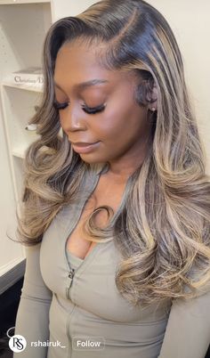 Dark Skinned Blonde Hair, Wig With Highlights Black Women, Chocolate Brown And Blonde Hair, Dark Blonde Wig, Hair Plugs, Black Hair Inspiration, Ombre Highlights, Protective Hairstyles For Natural Hair, Dance Hairstyles