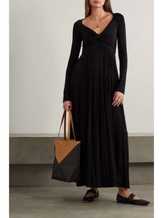 Maxi Dress Work, Black Maxi Dress Outfit, Lounge Wear Outfit, Outfit Ideas Black, Simplicity Fashion, Maxi Dress Outfit, Dress Work, Maxi Jersey Dress, Twist Front