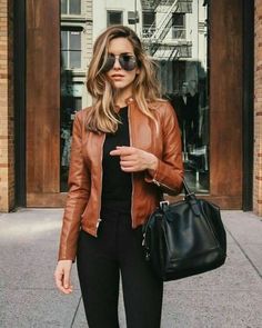 Zipper Outfit, Women Bike, Leather Jacket Outfits, Outwear Jackets, Brown Leather Jacket, 가을 패션, Women's Coats & Jackets, Outfits Casuales, Winter Women