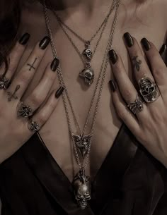 Grunge Ring, Chains Aesthetic, Glitter Aesthetic, Goth Accessories, Dark Jewelry, Dark Theme, Food Vids