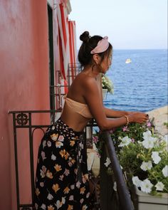 Sincerely Jules • italian summer, balcony photo, travel Most Beautiful Hairstyles, Beautiful Hair Accessories, The Best Hairstyles, Beautiful Hairstyles, Dream Client, Minimal Outfit