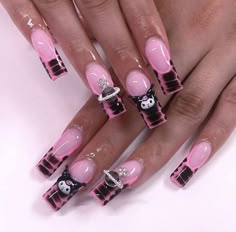 Nail Designs Y2k Grunge, Sanrio Nails Aesthetic, Sanrio Nails Acrylic, Kuromi Nails Acrylic, Sanrio Acrylic Nails, Sanrio Nail Art, Nails Sanrio, Mc Nails, Ongles Bling Bling