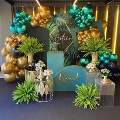 Uma linda festa para adulto! Por @magialocacoes Um boteco diferente para o Ricardo celebrar a vida! Me contem aqui nos comentários o que… | Instagram Qinceanera Table, Black And Gold Party Decorations, Event Decor Ideas, Party Ideas For Adults, Adult Party Decorations, Lion King Party, Safari Decorations, Wild One Birthday Party, Gold Party Decorations