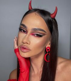 Welcome To Hell, Best Friend Halloween Costumes, Festival Face, Hot Halloween Outfits, Prom Eye Makeup