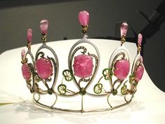 olga74ru | Неизвестные мне тиары Royal Accessories, Princess Clothes, Pink Stones, Head Pieces