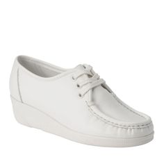 PRICES MAY VARY. Women's All of you nurses out there have taken care of us long enough. It's our turn now. We can't make the long hours or low pay go away, but we can help you stay comfortable and make your job a little easier with the NurseMates 204114 Annie HI Women's White Classic Nursing Shoes.A NurseMates classic, the Annie HI features leather uppers and a stain-resistant finish for easy wear and care. The shock-absorbing polyurethane bottoms provide support so you can make the most of ever Nurses Shoes, White Oxford Shoes, Clogs Style, Oxford White, Nursing Shoes, Round Toe Heels, Luxury Store, White Shoes, Mule Clogs