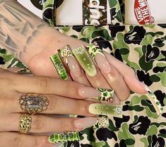 @stunnagirlnailz Baddie Nails Long, Bape Nails, Nails Baddie, Junk Nails, Long Acrylic Nail Designs, Duck Nails, Baddie Nails, Inspired Nails