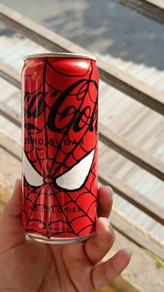 Spider Man Asthetics, Spider Man Craft, Spiderman Diy, Spiderman Things, Spiderman Craft, Spider Man Theme, Spiderman Aesthetic, Spiderman Stuff, Spiderman Painting