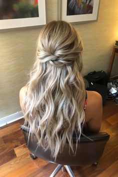 Made Of Honor Hair, Curled Half Up Half Down, Prom Hair Medium Length, Hoco Court, Grad Hair, Half Up Half Down Prom, Bridesmaid Hair Inspo, Bridemaids Hairstyles