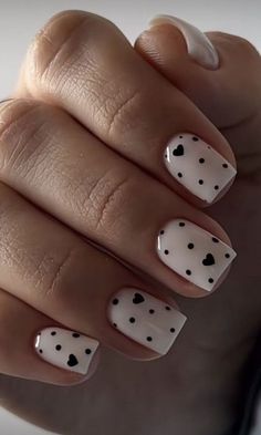 Heart Nail Designs, Dots Nails, Nails 2023, Dipped Nails, Heart Nails, Chic Nails, Fancy Nails, Nail Polishes