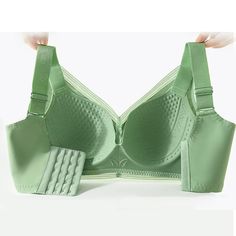 "Feel like not wearing one" Wireless Sports Bra - Green Made from breathable, skin-friendly fabric, this wireless bra features padded, comfortable straps and is cord-free for maximum comfort. In addition, the biggest highlight of this wireless bra is the flexible gel, which replaces the traditional wire and which can better improve the wearing feeling of the push up sports bra. The U-shaped design of the back of the wireless bra can effectively hide excess fat on the back. Not only is this push Wireless Sports Bra, Wireless Bra, Soft Skin, Black Sports Bra, Push Up Bra, Silk Fabric, Feel Like, Push Up, Bralette