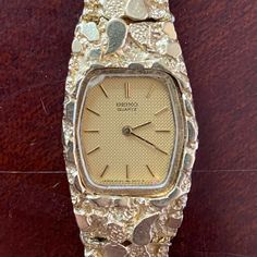 Solid Gold 14k Vintage Seiko Watch Perfect Condition Vintage Seiko Watches, Seiko Watch, Funky Jewelry, Seiko Watches, Accessories Vintage, Vintage Accessories, Christmas List, Accessories Watches, Limited Time