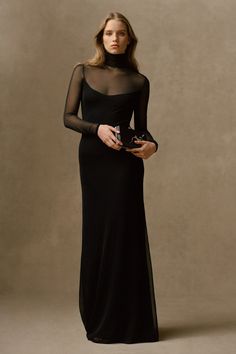 Ralph Lauren Evening Gowns, Long Black Dress Outfit Winter, Ralph Lauren Gown, Ralph Lauren Fall, Ralph Lauren Style, Long Black Dress, Long Black