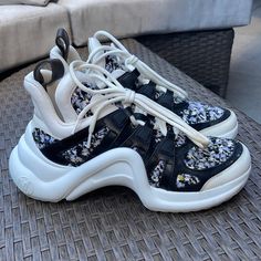 Size 37 Lv Archlight Sneaker! Worn A Few Times But In Very Good Condition Archlight Sneaker, Lv Archlight Sneaker, Shoes Louis Vuitton, Louis Vuitton Shoes, Womens Shoes Sneakers, Shoes Sneakers, Size 7, Louis Vuitton, Women Shoes