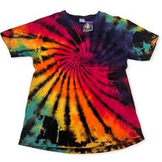 Custom Ice Tie Dye Rainbow Spiral Unisex T-Shirt New With Tag Custom Ice Dyed By Love On Haight San Francisco Fruit Of The Loom Soft Premium Tee Size Xl See Photos For Approximate Measurements Halloween Tee Shirts, Mom Graphic Tees, Tie Dye Crafts, Tie Dye Rainbow, Tie Dye Diy