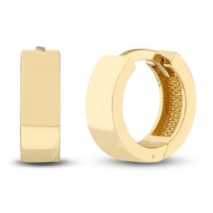 High polished square tubes are fashioned into circles in these timeless women's huggie earrings. Fashioned in 14K yellow gold, the earrings secure in place with hinged backs. Jared The Galleria Of Jewelry, Huggie Earrings, Huggies Earrings, Mirror Table, Fashion Earrings, Circles, Hoop Earrings, Yellow Gold, Square