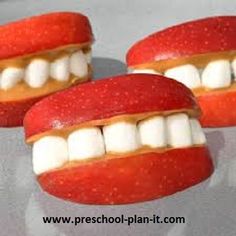 Friendship Preschool Theme, Apple Smiles, Friendship Preschool, Preschool Friendship