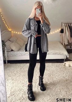 Stylizacje Kylie Jenner, Legging Outfits, Causual Outfits, Looks Chic, Teenage Fashion Outfits, Teen Fashion Outfits, Winter Fashion Outfits, Looks Vintage