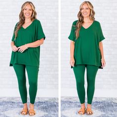 fb-feed Casual Green Stretch Sets, Green Tops For Loungewear, Casual Green Loungewear Sets, Green V-neck Loungewear Set, Dark Green Color, The Comfy, Cute Accessories, Everyday Chic, Model Fits