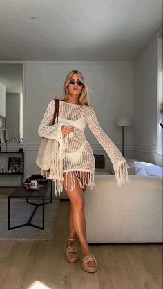 #fashion, #style, #outfitinspiration, #beauty White Crochet Dress, Fest Outfits, Mode Kimono, Ibiza Outfits