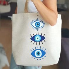 Creative Tote Bag, Painted Canvas Bags, Canvas Bag Diy, Canvas Bag Design, Tods Bag, Painted Tote, Painted Bags