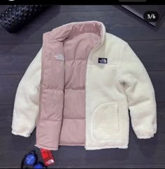 The North Face Jacket, Fall Fits, Cute Everyday Outfits, Mode Inspiration, North Face Jacket, Retro Outfits, Dream Clothes