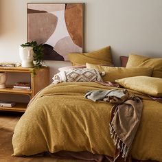 Mustard bed linen with tribal print cushion Mustard Yellow Bedding Ideas, Bedding Colour Ideas, Boho Mustard Bedroom, Mustard Carpet Bedroom, Mustard Room Ideas Bedrooms, Bedroom Ideas Mustard Yellow, Mustard Decor Bedroom, Colour Bedding, Rust And Mustard Bedroom